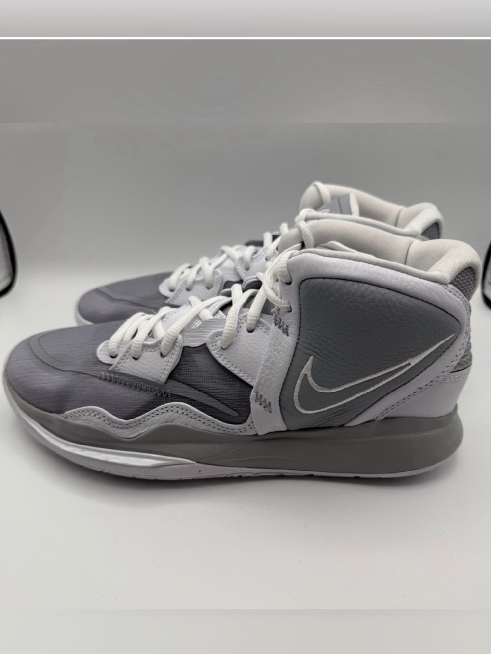 Nike Kyrie Infinity TB Mid Wolf Grey DO9616-001 Men’s 8.5 Basketball Shoes NEW